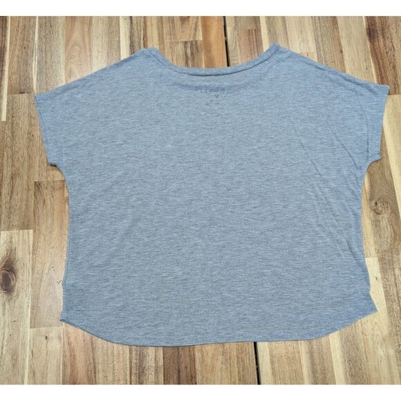 Disney Mickey Mouse Living the Dream T Shirt Size Medium - Picture 6 of 6